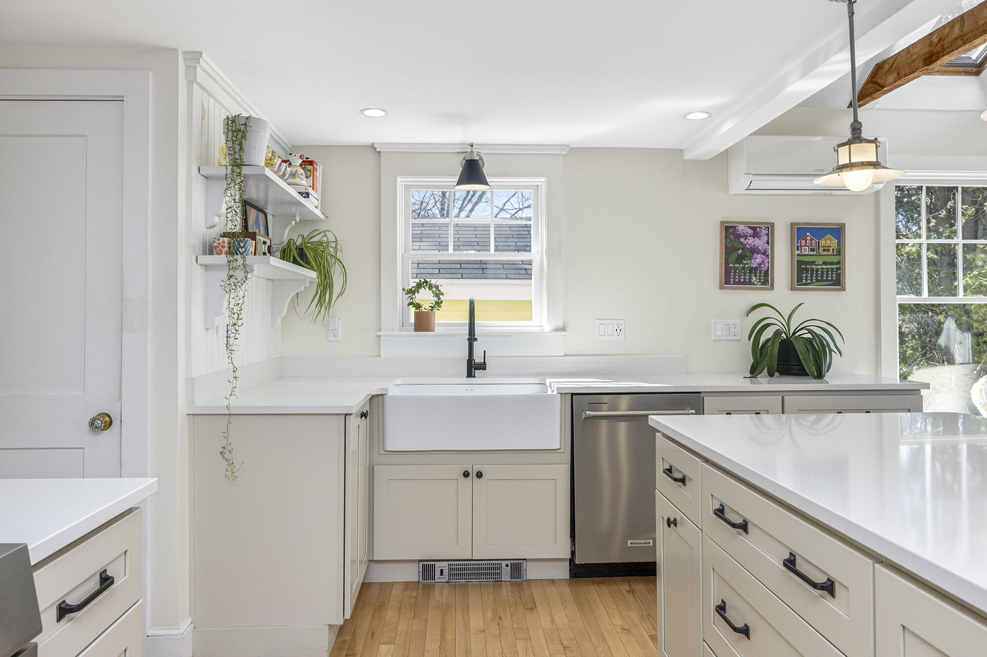 387 Mitchell Road Cape Elizabeth ME 04107