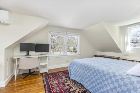 387 Mitchell Road Cape Elizabeth ME 04107