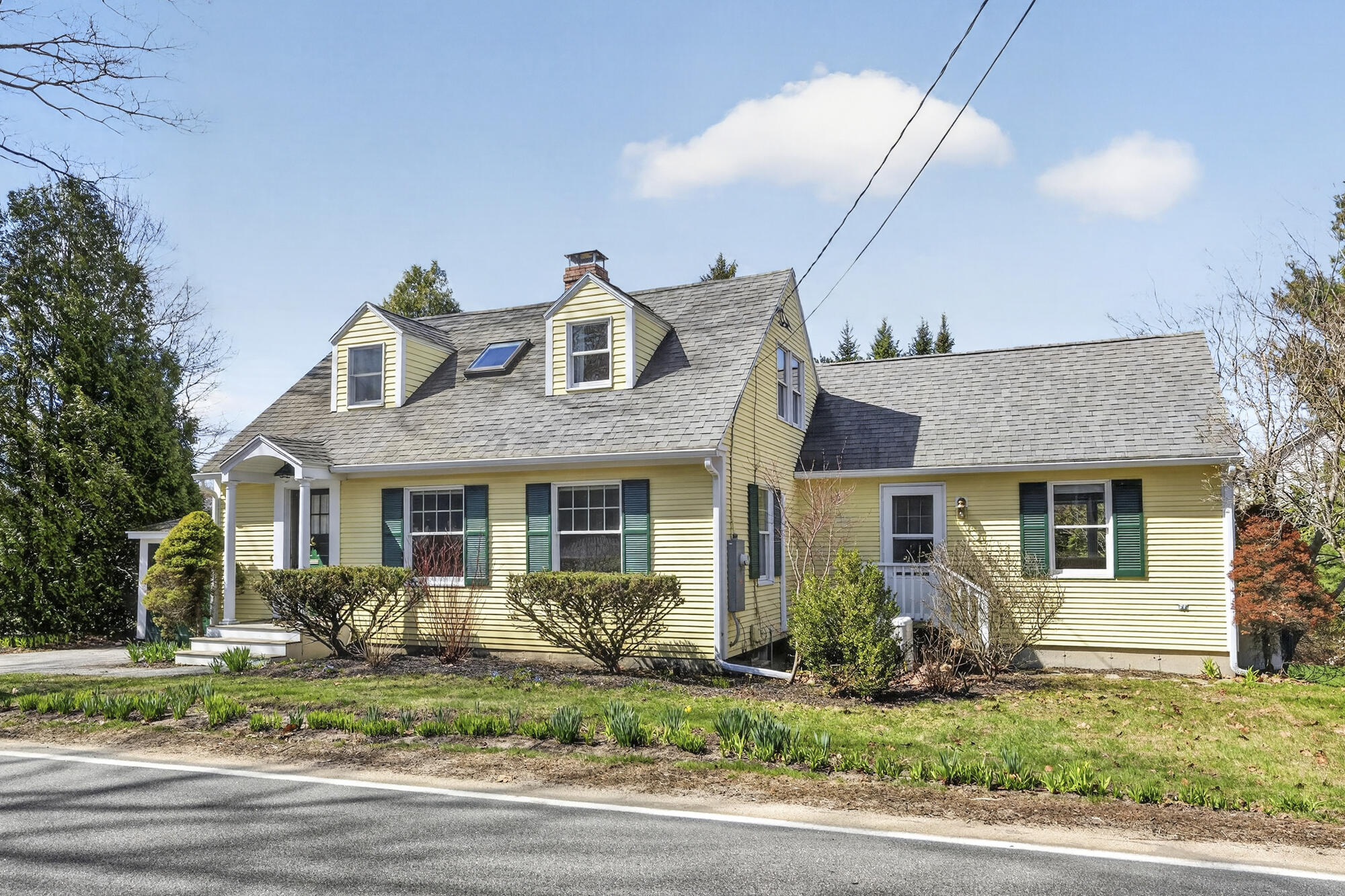 387 Mitchell Road Cape Elizabeth ME 04107