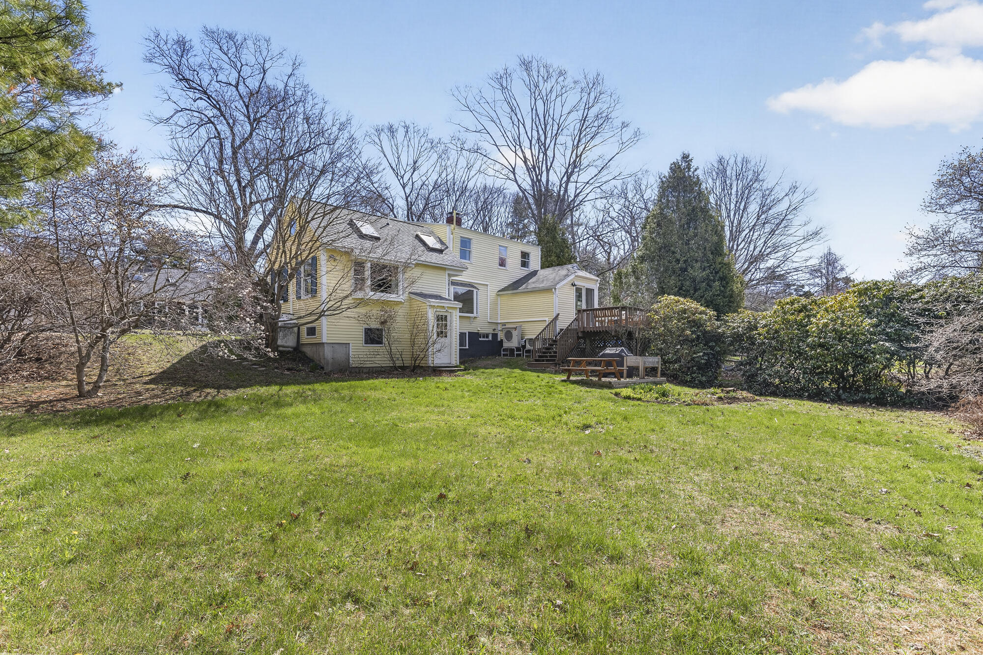 387 Mitchell Road Cape Elizabeth ME 04107