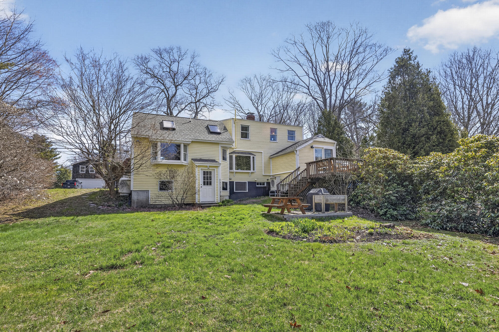 387 Mitchell Road Cape Elizabeth ME 04107