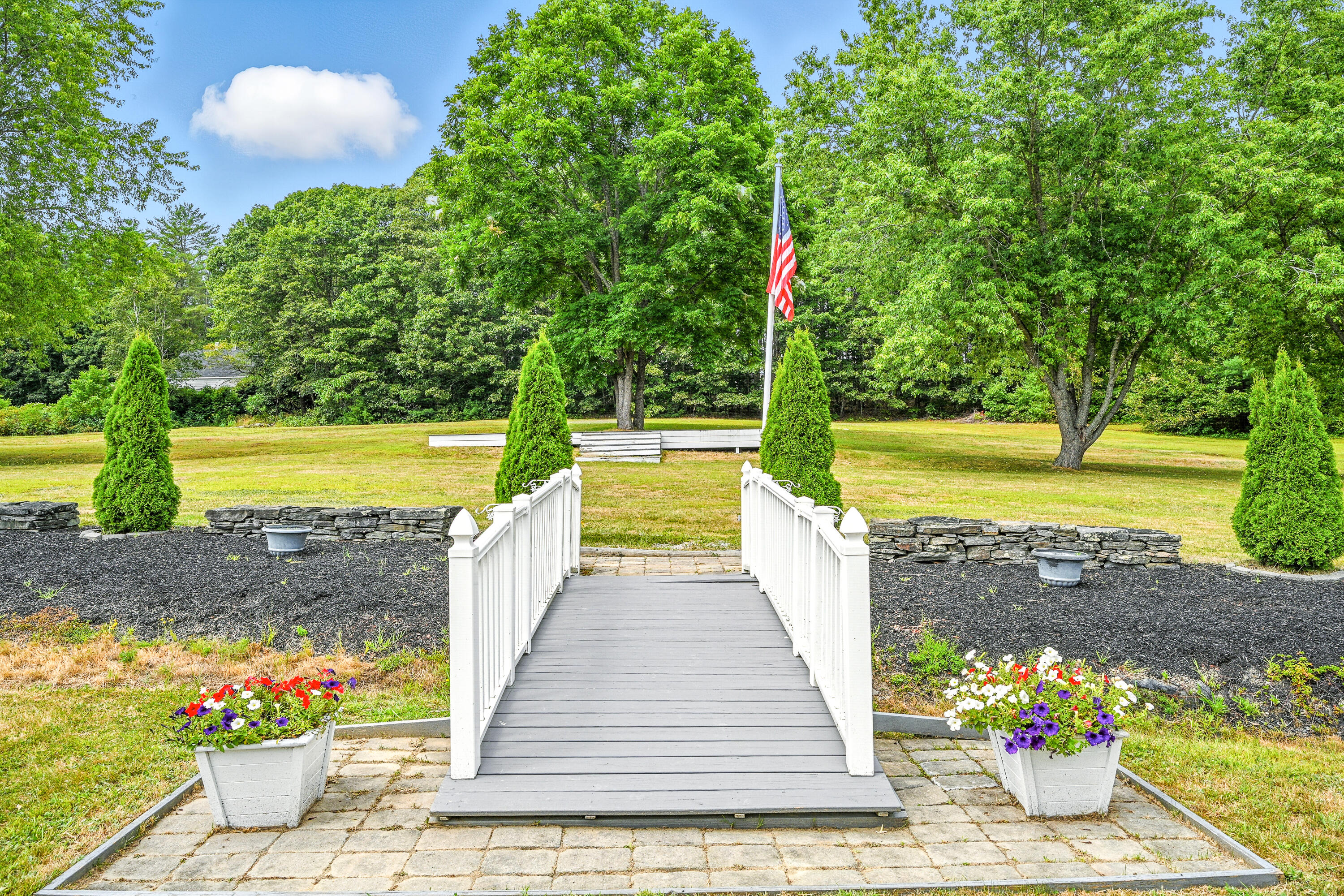 725 Cedar Grove Road Dresden ME 04342