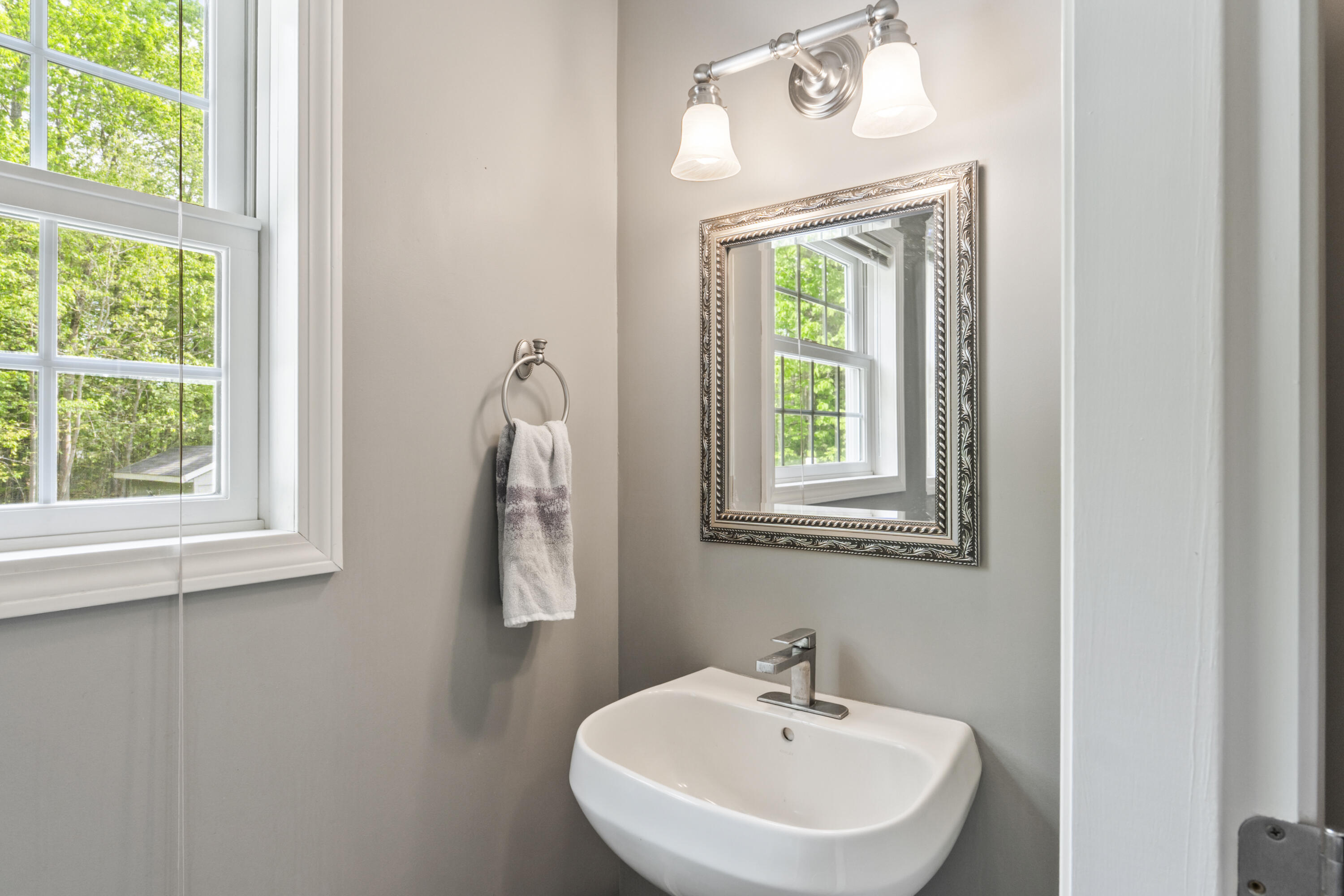 9 Tyrawley Road Farmingdale ME 04344