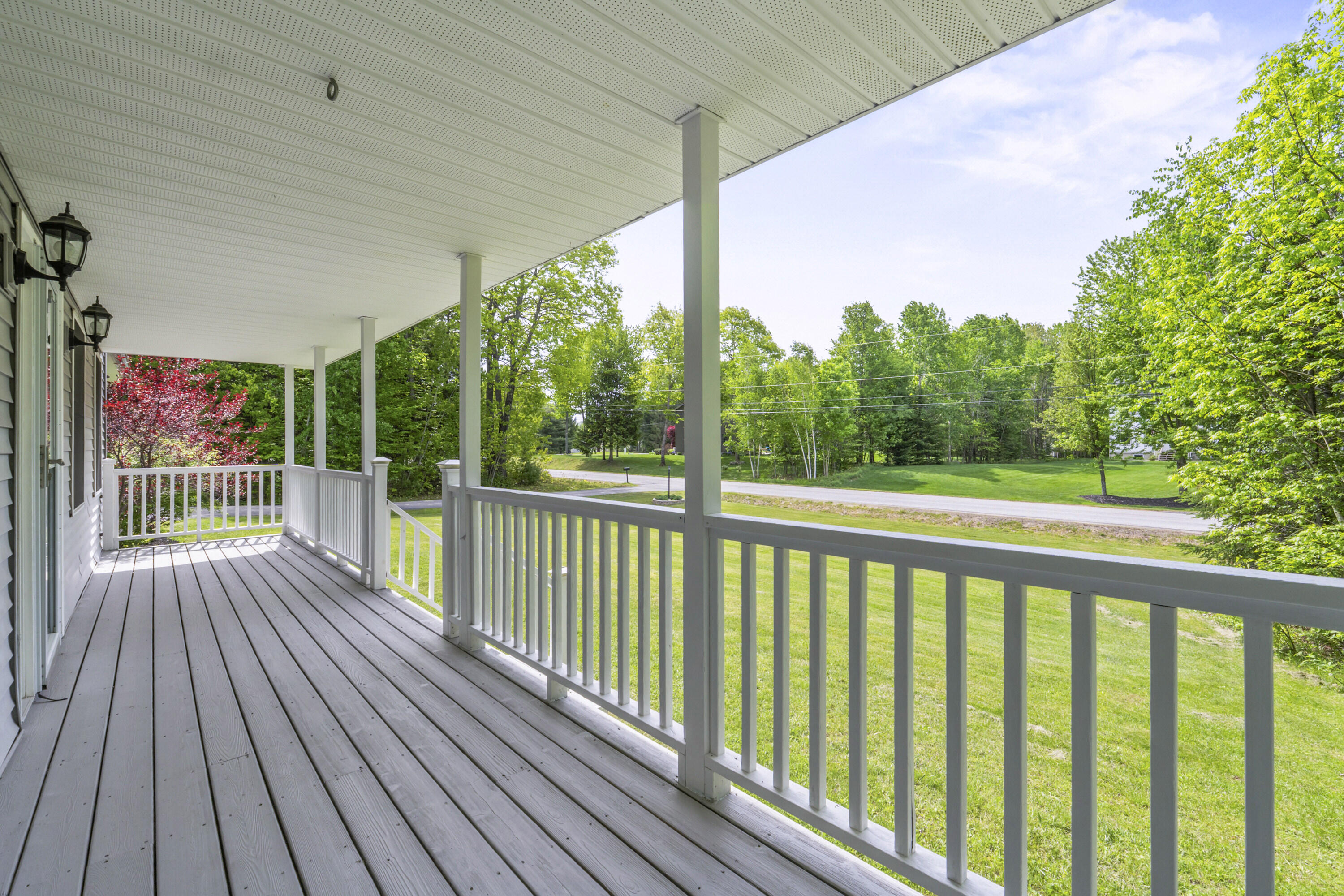 9 Tyrawley Road Farmingdale ME 04344