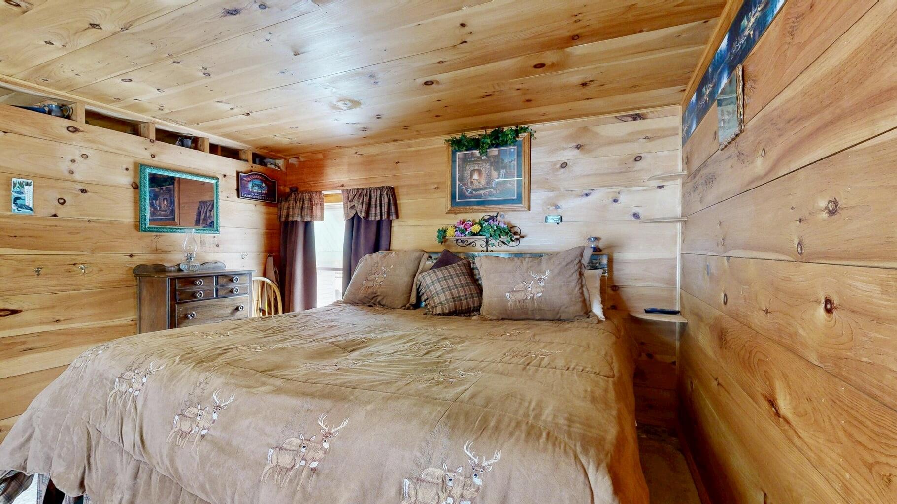15 Hamlin Loop Mayfield Twp ME 04942