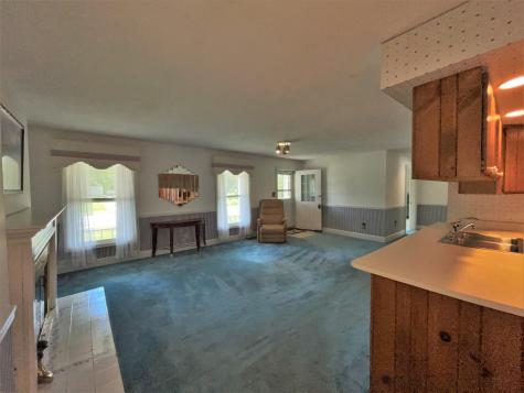 66 Pond Road Lewiston ME 04240