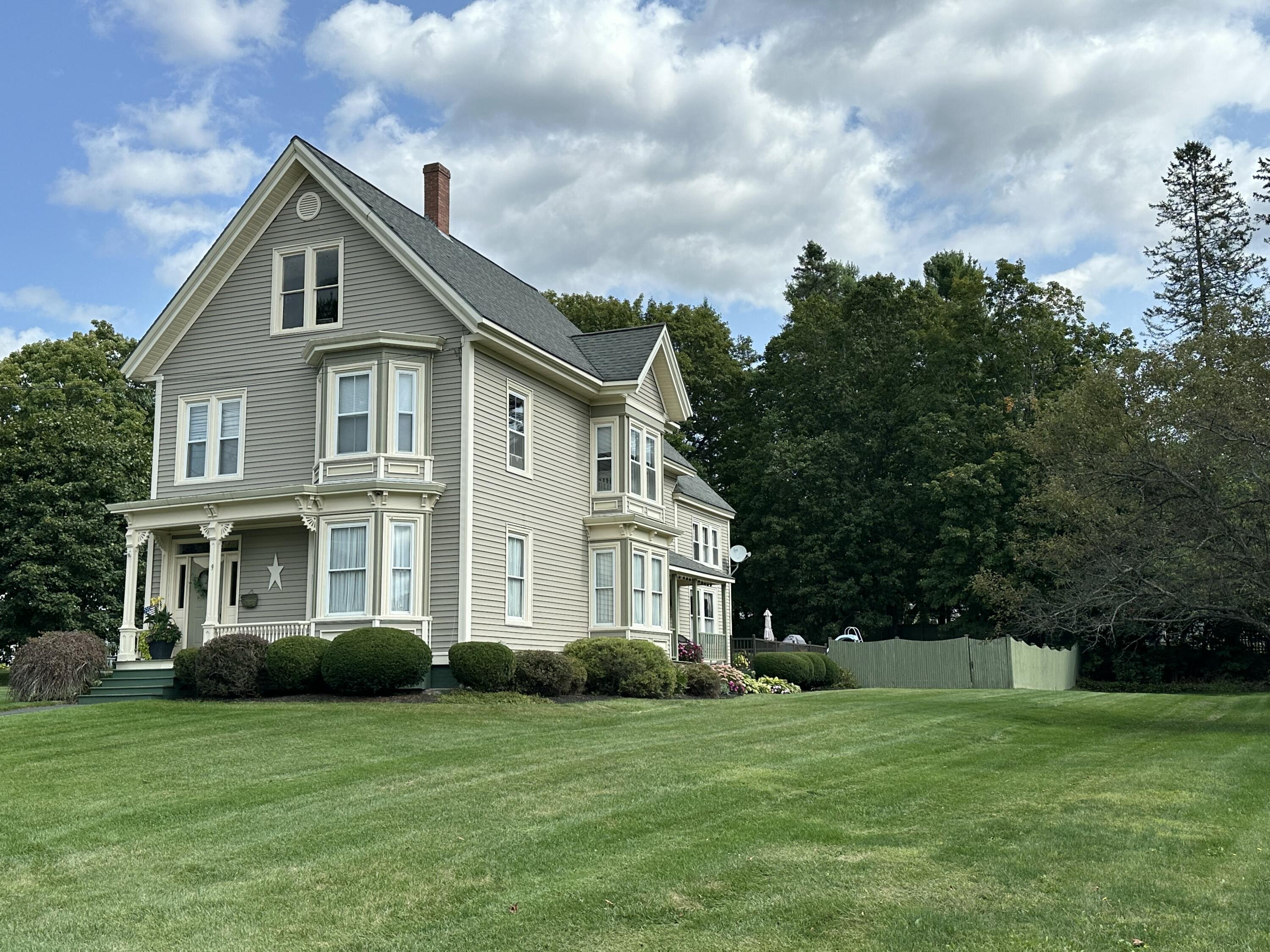 9 Charles Street Houlton ME 04730