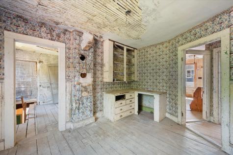 76 Taunton Drive Sullivan ME 04664