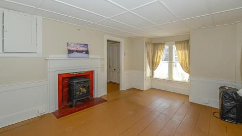 16 Valley Road Waterford ME 04088