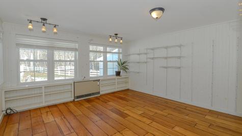 16 Valley Road Waterford ME 04088
