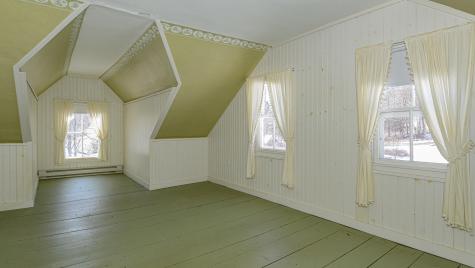 16 Valley Road Waterford ME 04088