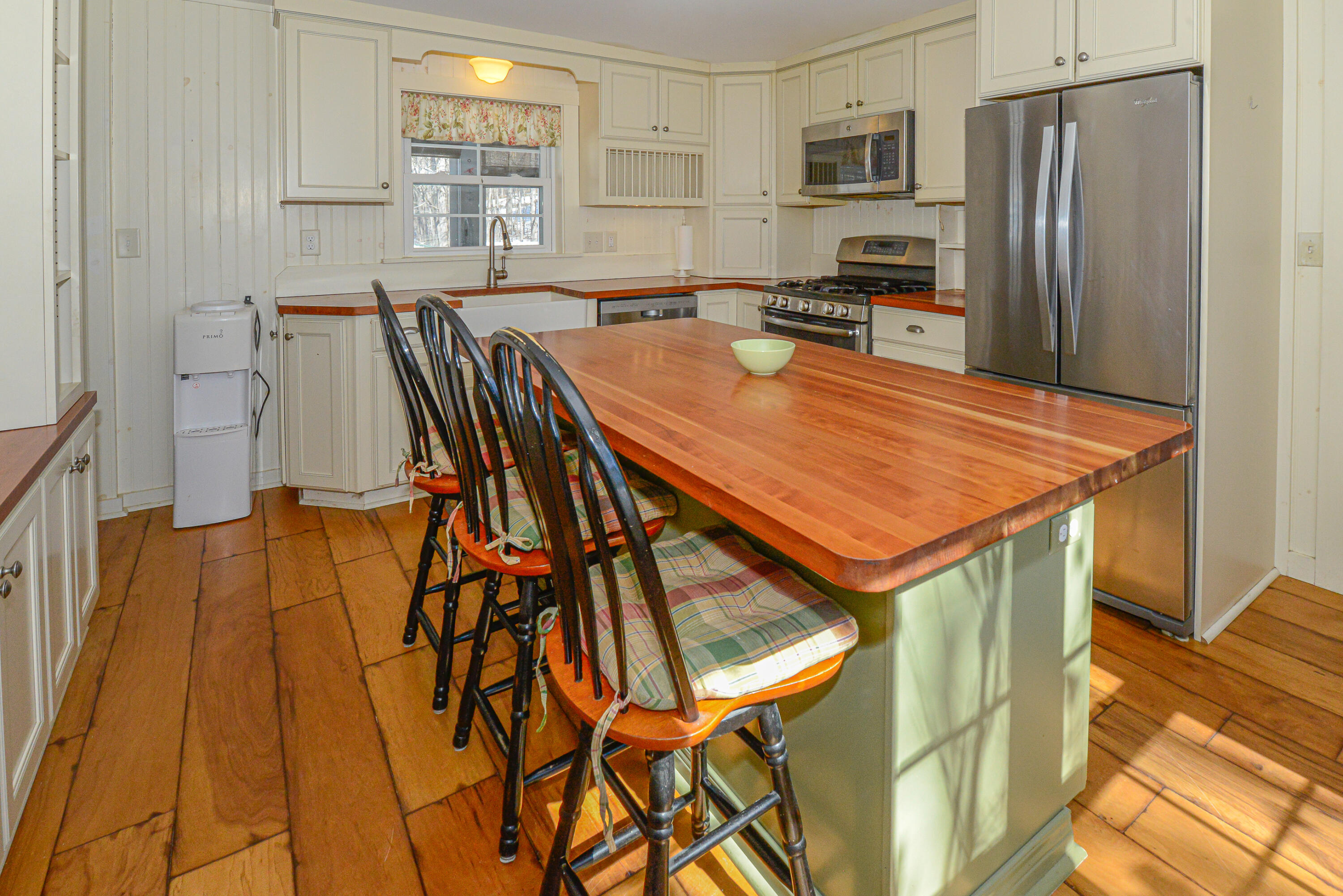 16 Valley Road Waterford ME 04088