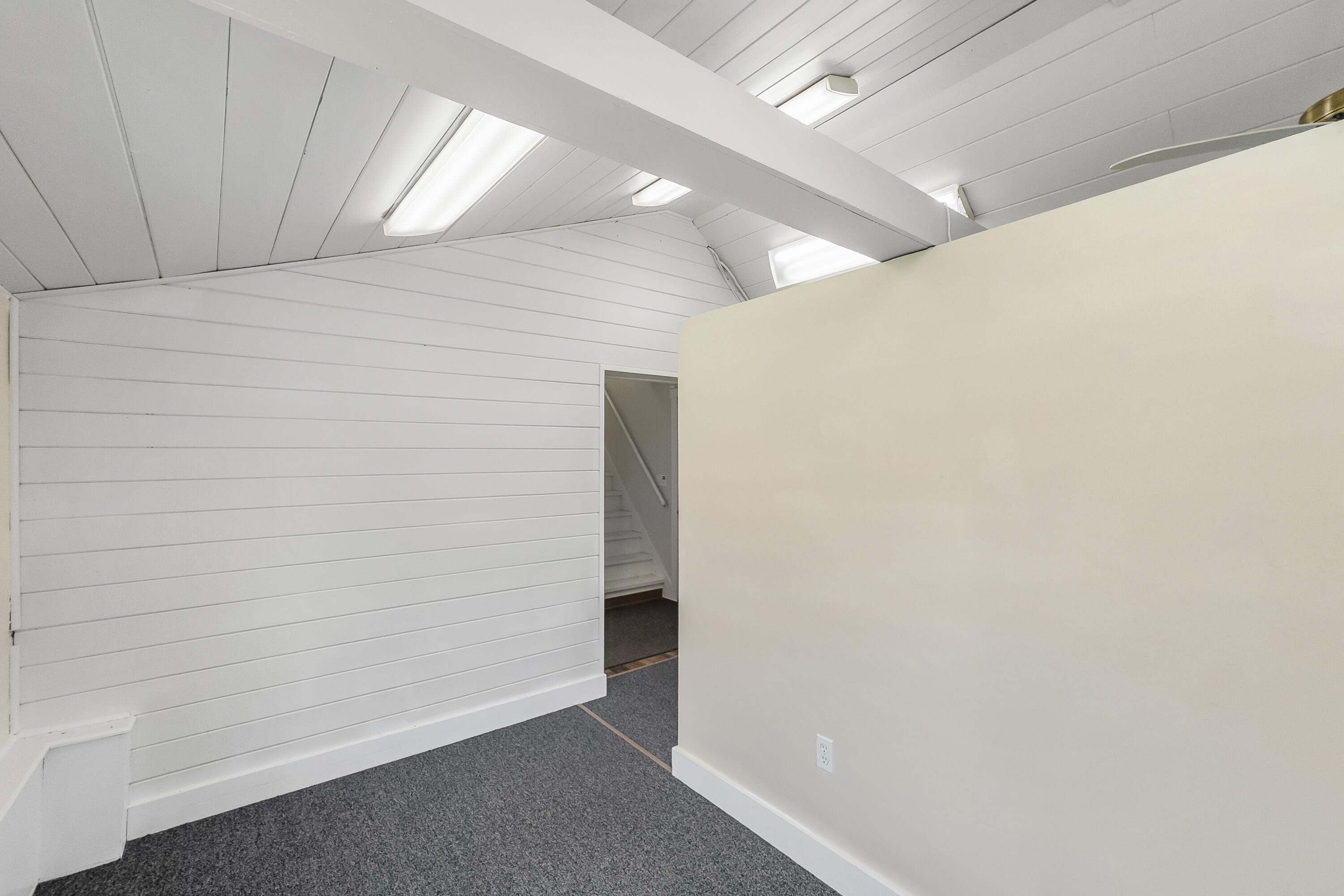 2561 Atlantic Highway Lincolnville ME 04849