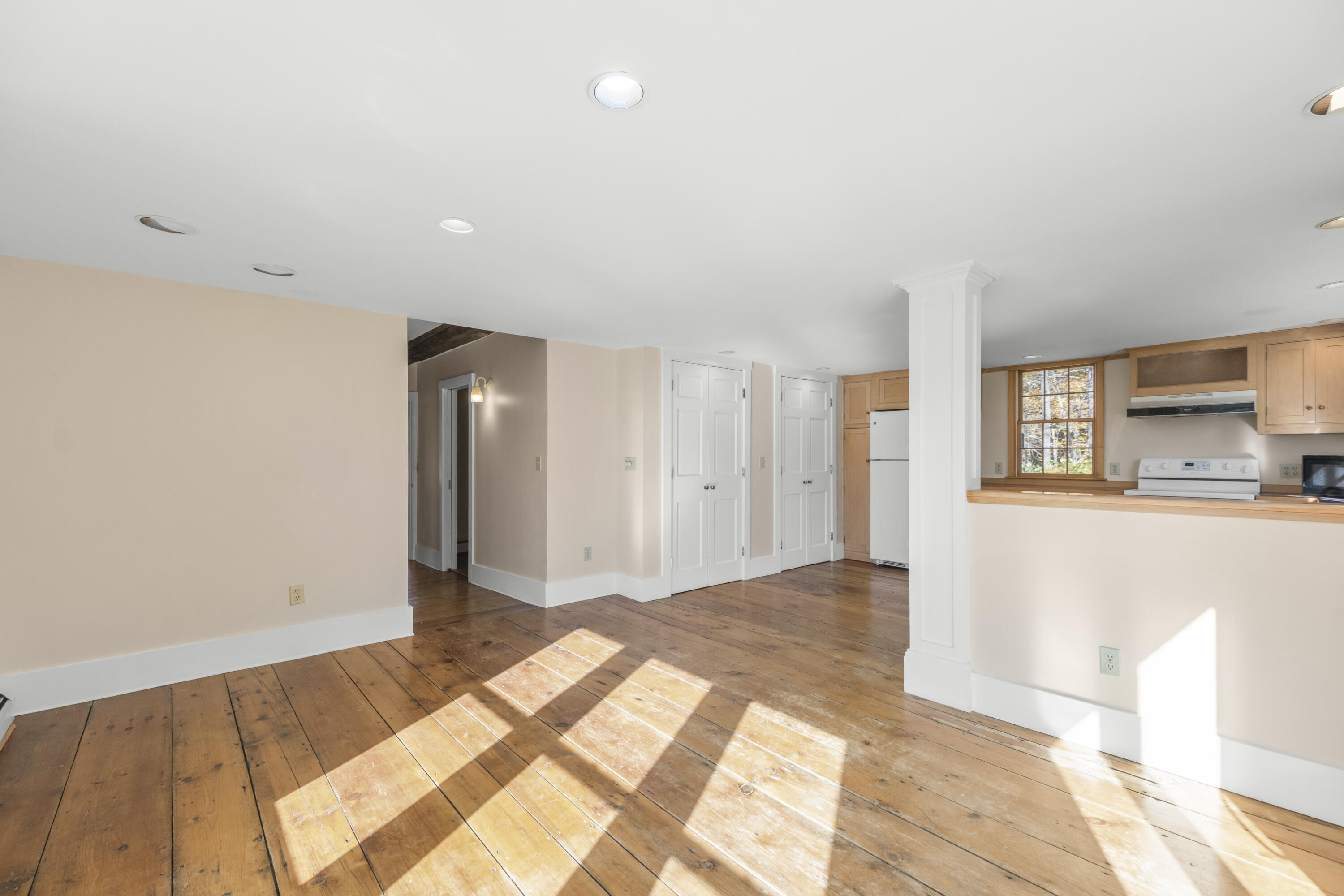 2561 Atlantic Highway Lincolnville ME 04849