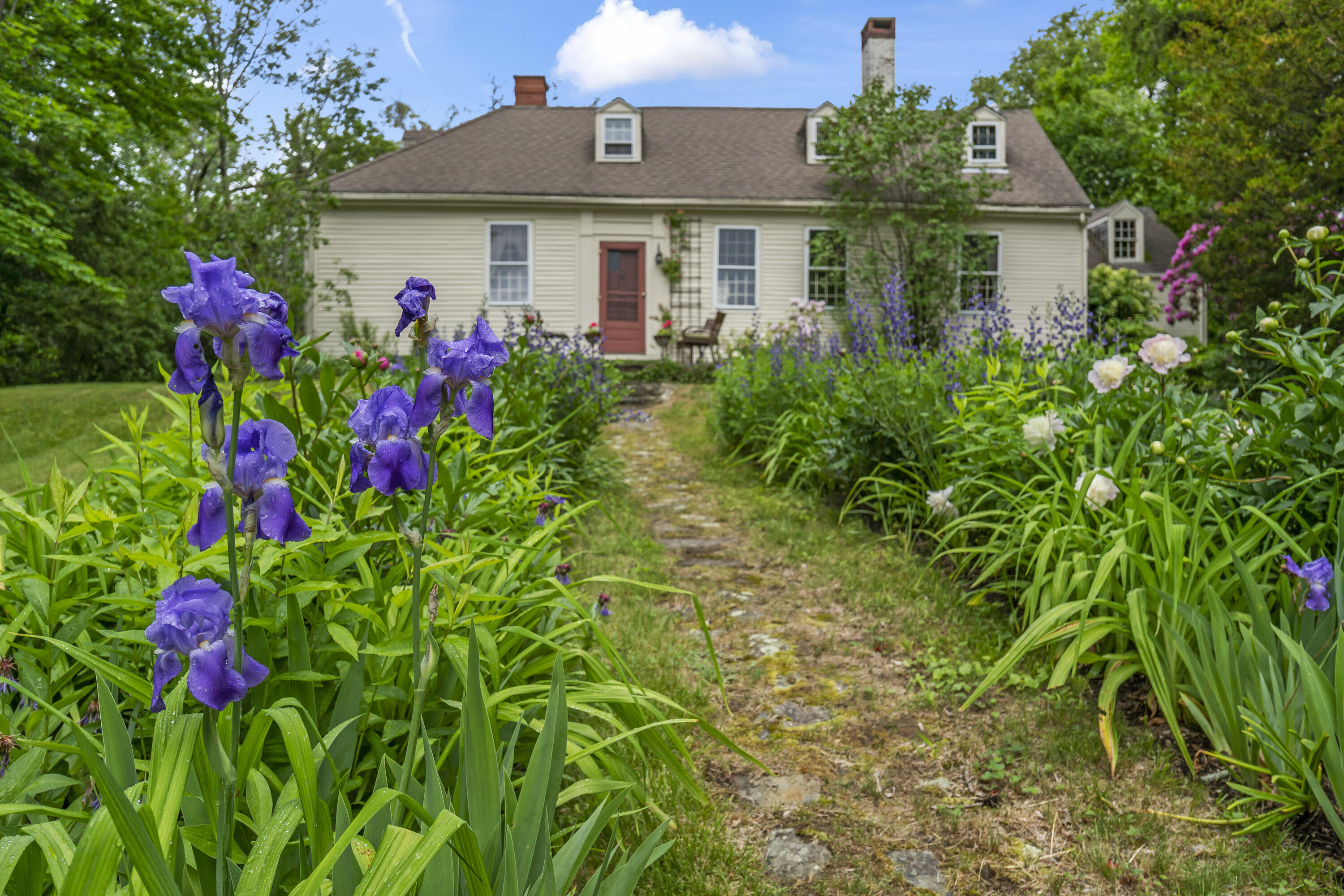 88 Bath Road Wiscasset ME 04578