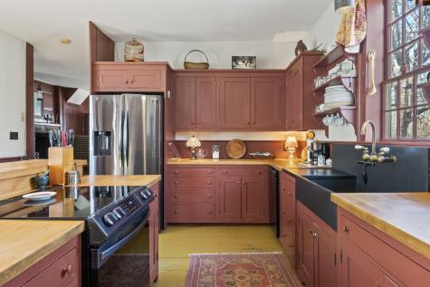 88 Bath Road Wiscasset ME 04578