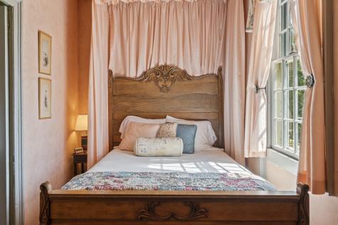 88 Bath Road Wiscasset ME 04578