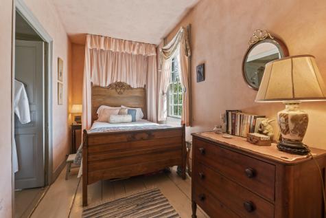 88 Bath Road Wiscasset ME 04578