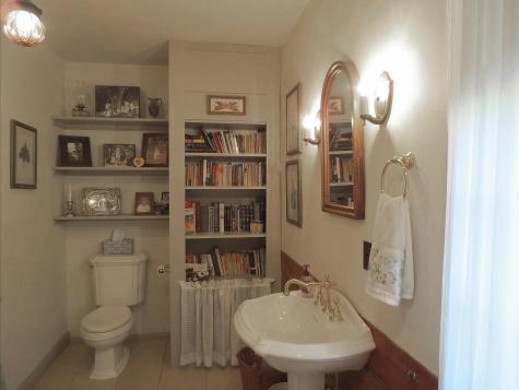 88 Bath Road Wiscasset ME 04578