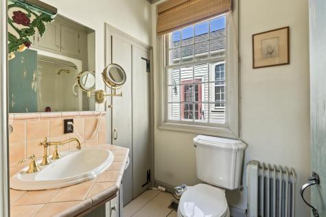 88 Bath Road Wiscasset ME 04578