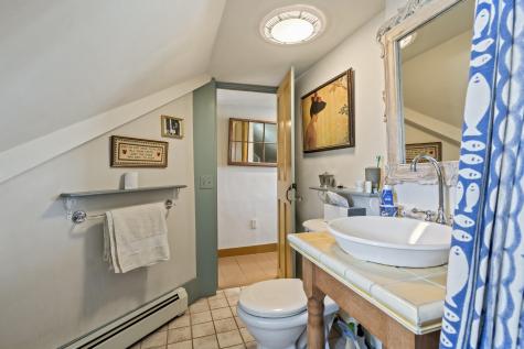 88 Bath Road Wiscasset ME 04578