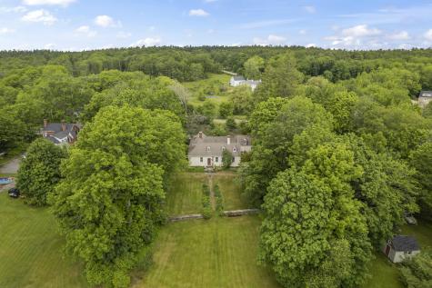 88 Bath Road Wiscasset ME 04578