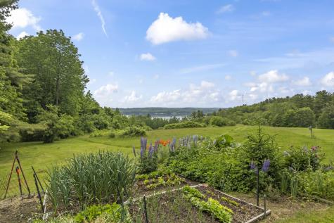 88 Bath Road Wiscasset ME 04578