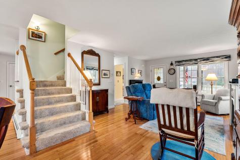 9 Roseberry Lane Kittery ME 03904