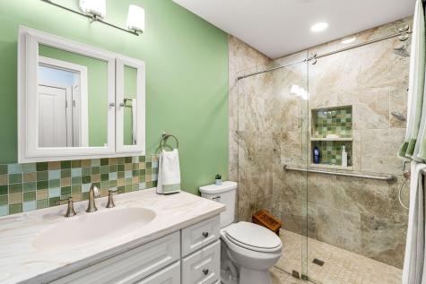 9 Roseberry Lane Kittery ME 03904