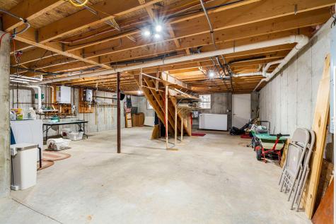 9 Roseberry Lane Kittery ME 03904