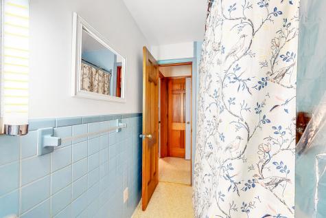 106 Lindsay Road York ME 03909