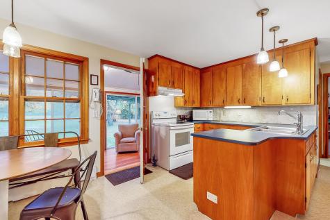 106 Lindsay Road York ME 03909