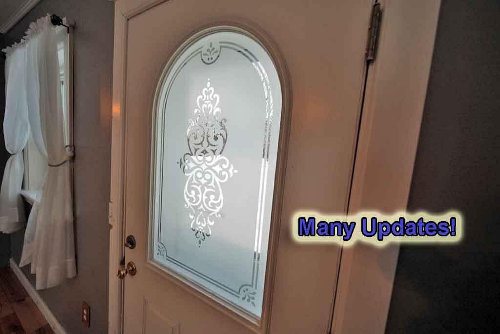 20 Cleaves Street Crystal ME 04747