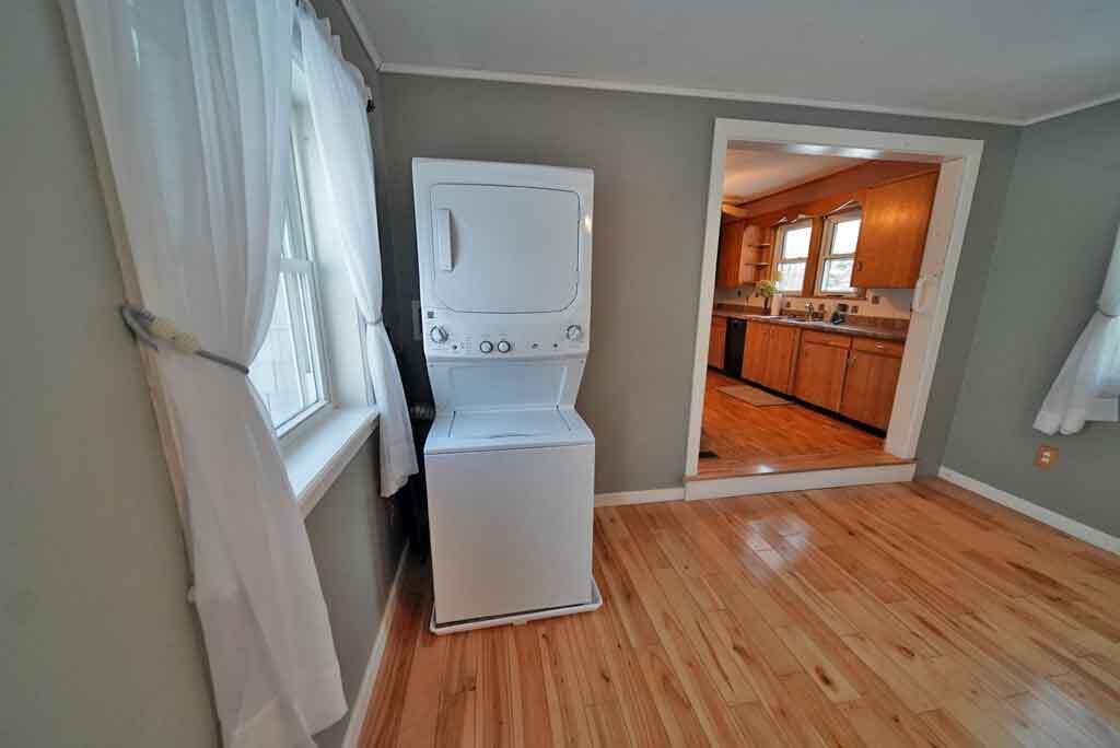 20 Cleaves Street Crystal ME 04747