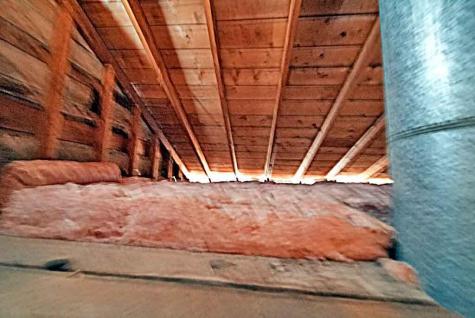 20 Cleaves Street Crystal ME 04747