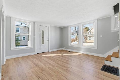 15 Union Street Saco ME 04072