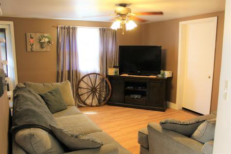 1087 Hallowell Litchfield Road West Gardiner ME 04345