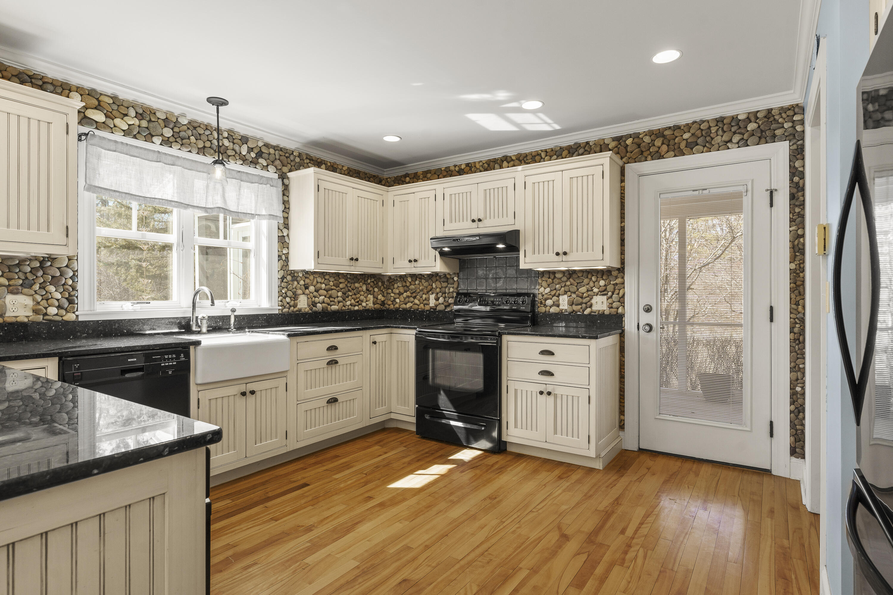 17 Clam Cove Drive Rockport ME 04856