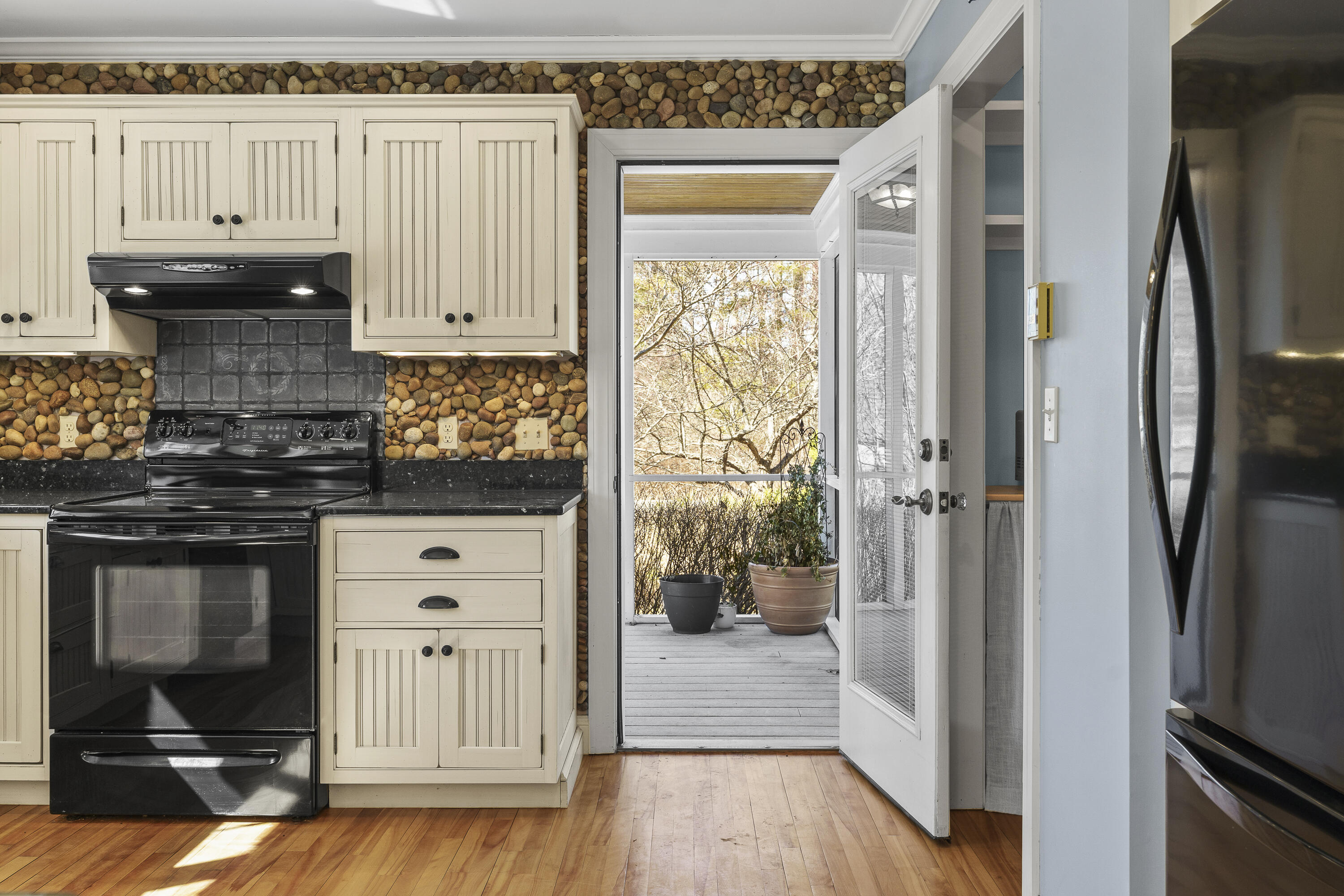 17 Clam Cove Drive Rockport ME 04856