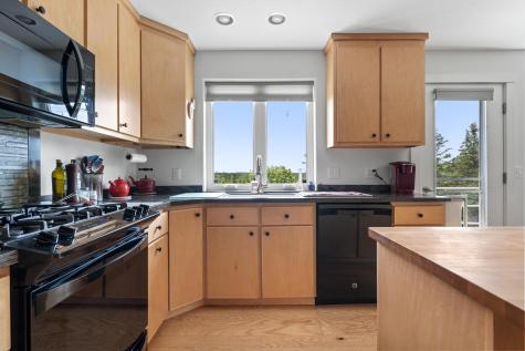 197 N Shore Road North Haven ME 04853