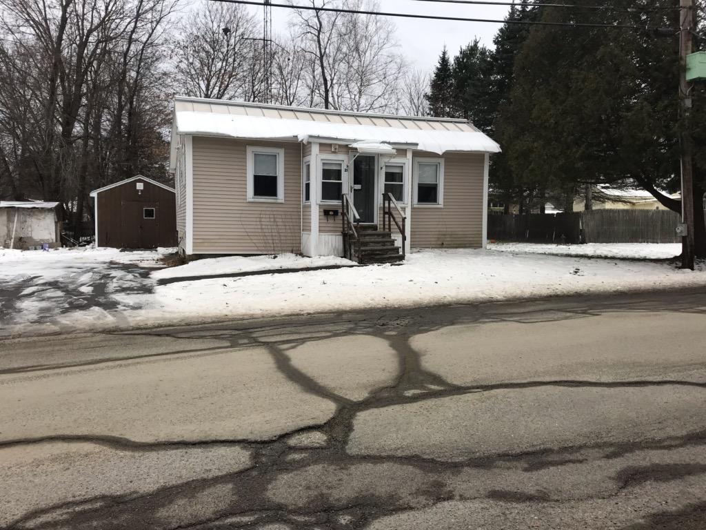 21 Kelley Street Fairfield ME 04937
