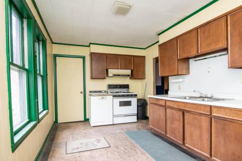 27 Reservoir Avenue Lewiston ME 04240