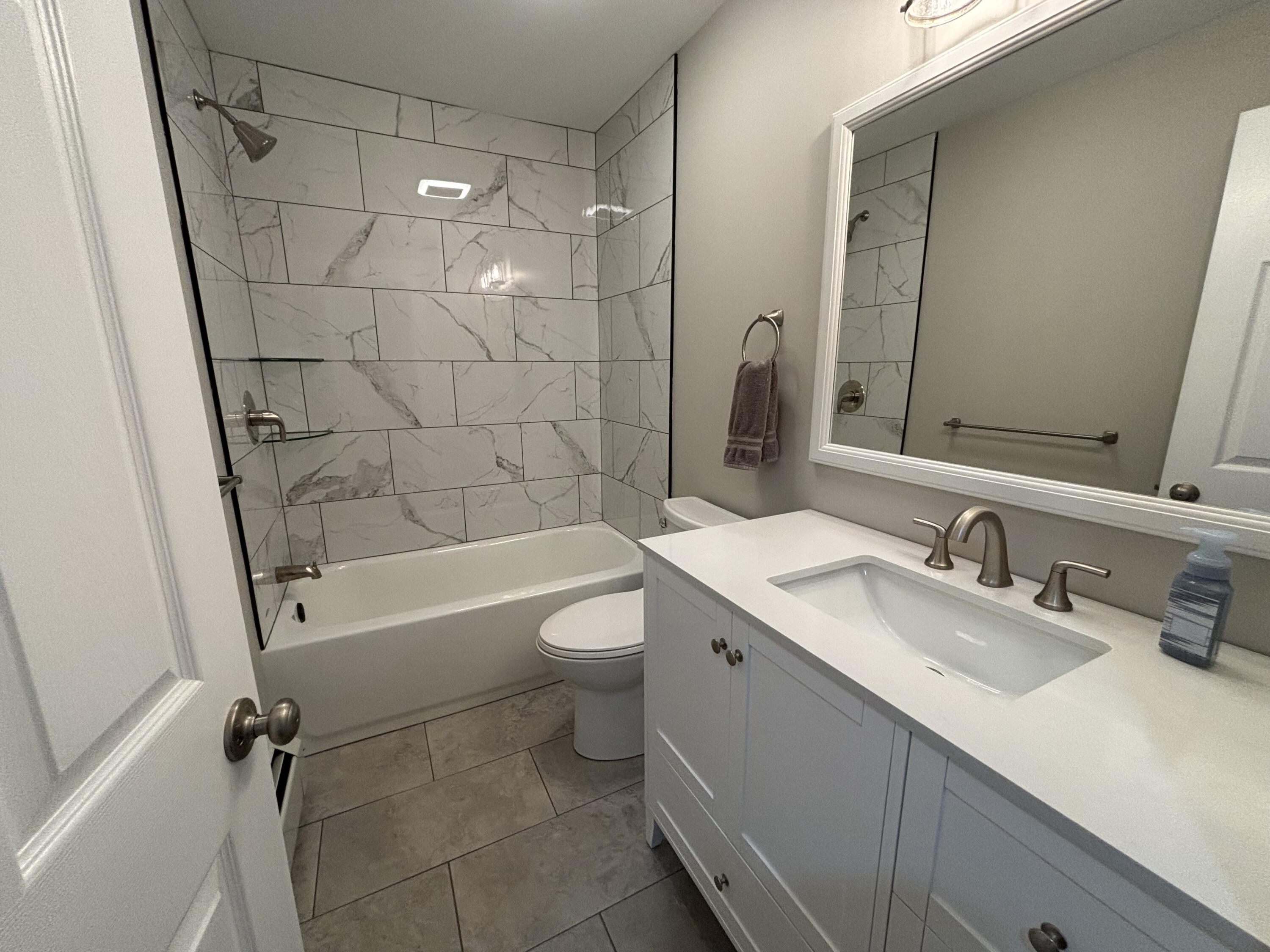 834 N North Main Street Winterport ME 04496