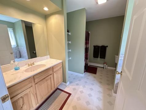 15 Cooley Lane Ogunquit ME 03907