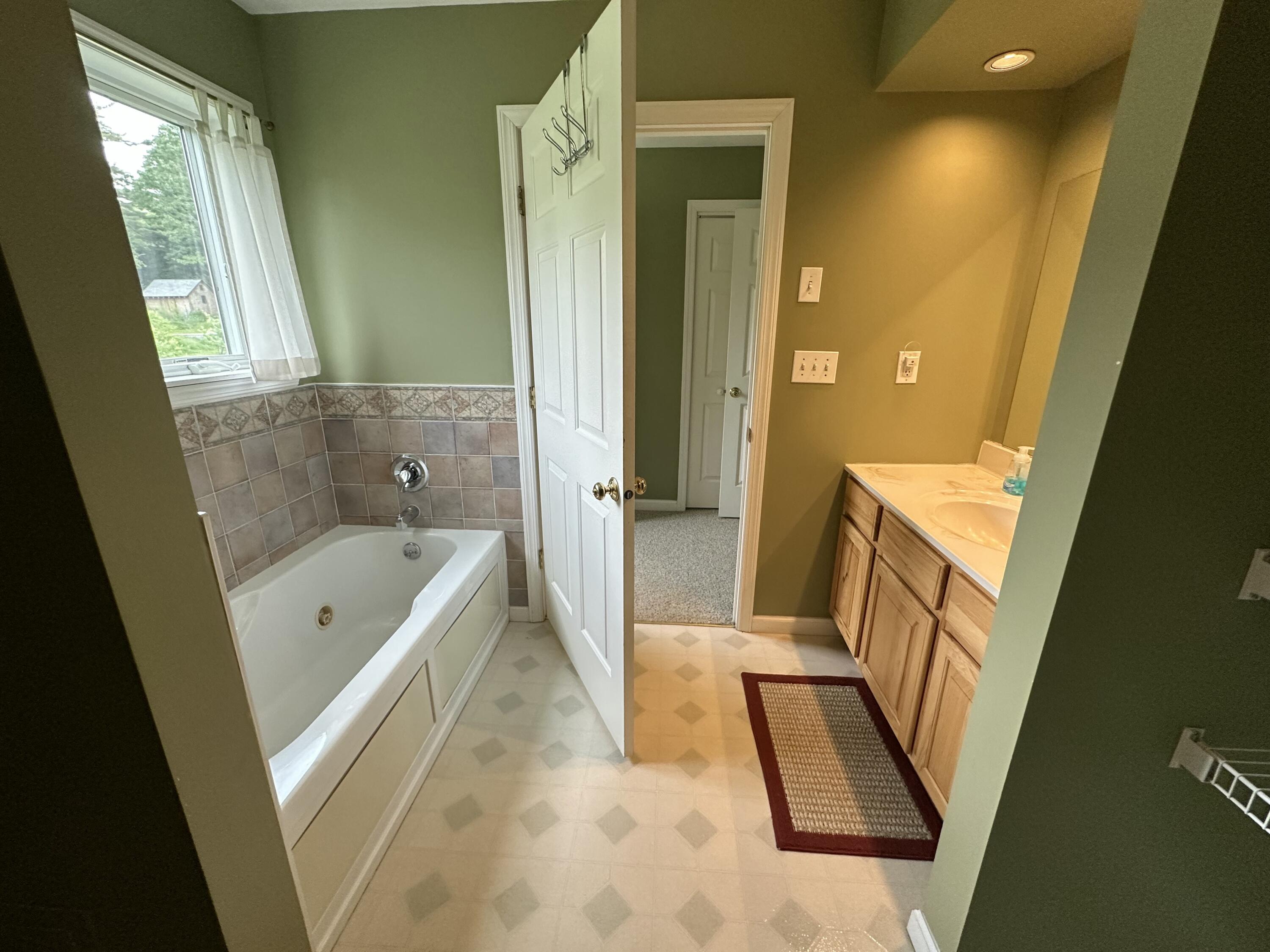 15 Cooley Lane Ogunquit ME 03907