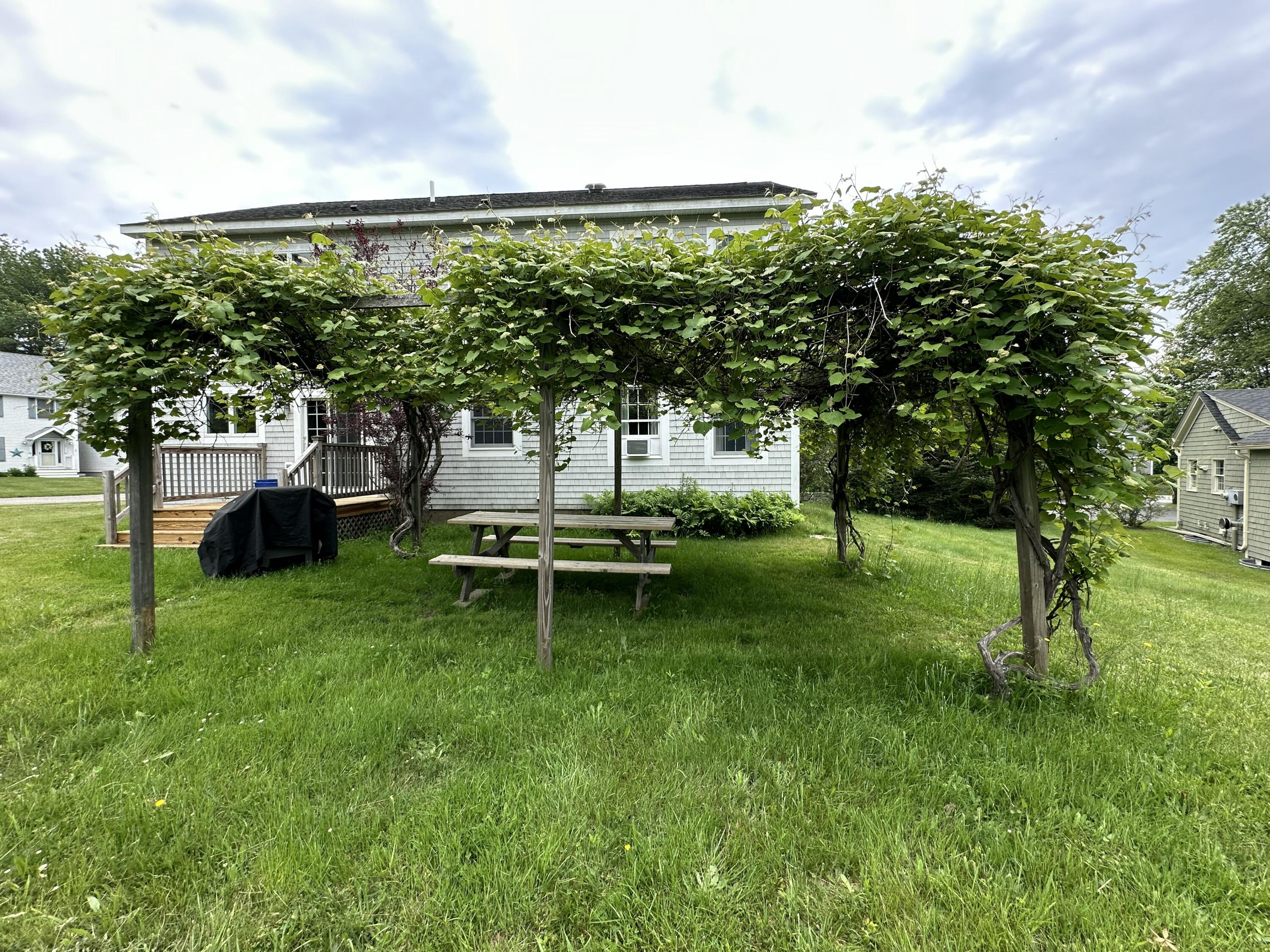 15 Cooley Lane Ogunquit ME 03907