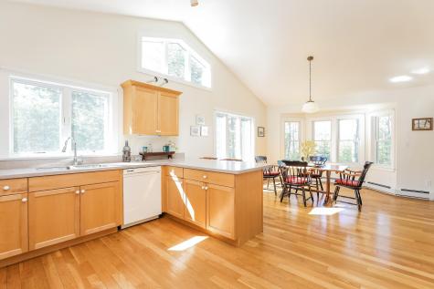 91 Oak Ridge Road Kennebunkport ME 04046