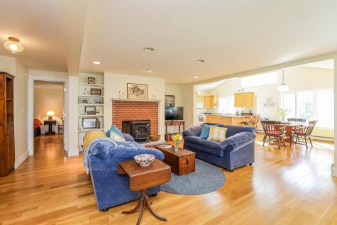 91 Oak Ridge Road Kennebunkport ME 04046
