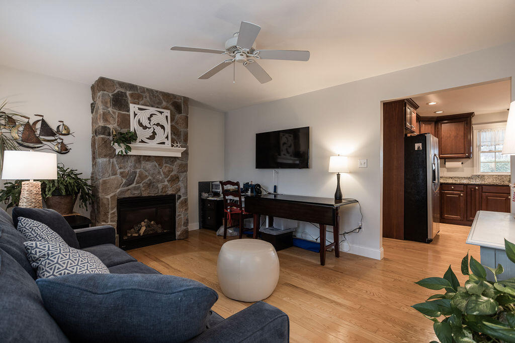 28 Fort Hill Avenue Extension York ME 03909