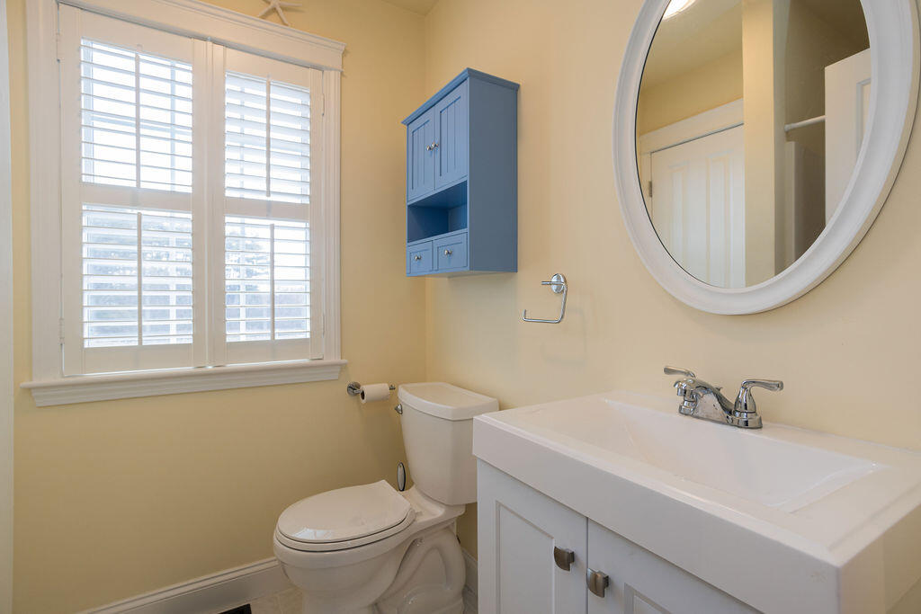 28 Fort Hill Avenue Extension York ME 03909